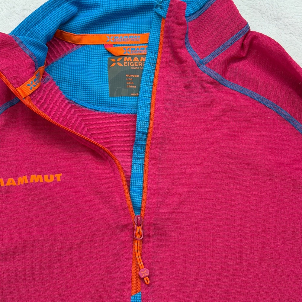 Mammut Pullover Womens M 1/4 Zip
Thermal Grid Fleece Hiking Top - Picture 11 of 16